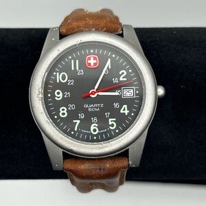 Vintage 1996 Wenger SAK Design Unlimited Marlboro Mens Watch Working